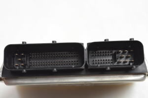 Volkswagen Passat B5 (1997–2005) Motorsteuergerät 038906019KC - 3