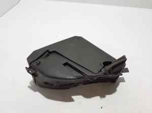 Sicherungskastengehäuse unter der Motorhaube - 7700430722