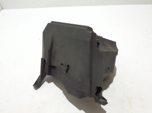 RENAULT Scenic (2003–2010) Sicherungskastengehäuse unter der Motorhaube 8200311528 - 3