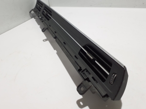 AUDI A6 C8 (2018–2025) Dashboard air vent grilles 4K1820902A - 5