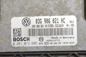 Volkswagen Golf Plus Mk5 (2004–2008) Motorsteuergerät 03G906021HC - 2