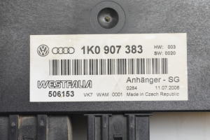 Volkswagen Golf Plus Mk5 (2004–2008) Tow bar control module 1K0907383 - 4