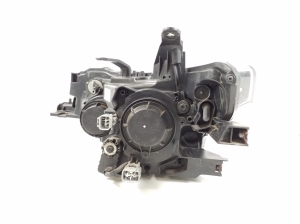 Mitsubishi Outlander (2012–2021) Headlight 8301C200 - 3
