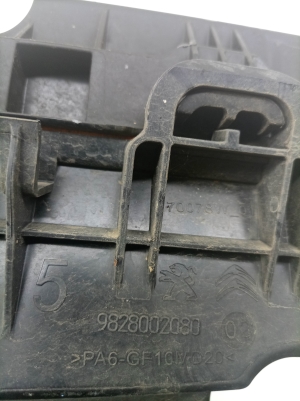 Opel Combo E (2018–2026) Luftfiltergehäuse 9828002080 - 5