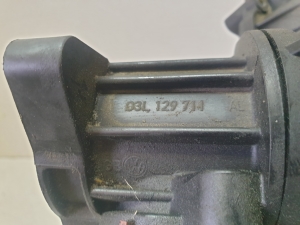 Volkswagen Jetta (2010–2017) Sisselaskekollektor 03L129711 - 5