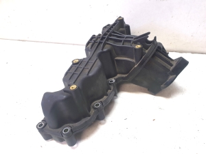Volkswagen Jetta (2010–2017) Sisselaskekollektor 03L129711 - 7