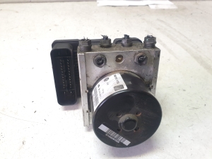 Volkswagen Jetta (2010–2017) ABS plokk 1K0907379AK - 2