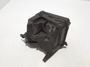 RENAULT Kangoo (2008–2020) Drošinātāju bloka korpuss zem motora pārsega 8200356340 - 3