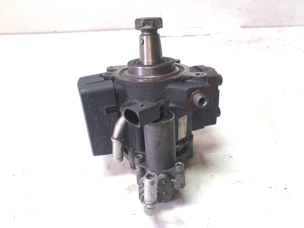 Volkswagen Jetta (2010–2017) Kütusepump 03L130755AL01 Volkswagen Jetta (2010–2017) Kütusepump 03L130755AL01