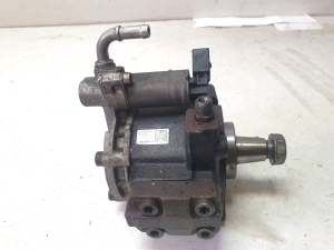 Volkswagen Jetta (2010–2017) Kütusepump 03L130755AL01 - 2