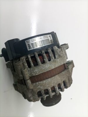 Hyundai Santa Fe (2012–2018) Alternator 373002F100 - 3