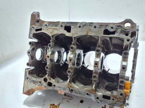 AUDI A6 C8 (2018–2025) Bloc moteur 06N103023A - 2