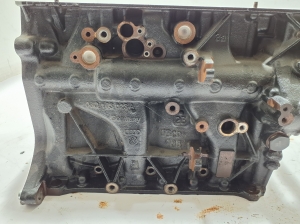 AUDI A6 C8 (2018–2025) Bloc moteur 06N103023A - 3