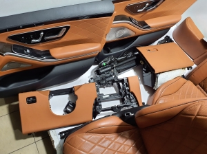 Mercedes Benz S-Class 223 (2020–2026) Salons un tā detaļas - 16