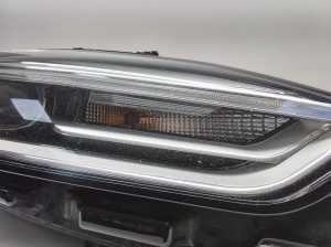 AUDI A5 (2016–2026) Scheinwerfer vorne 8W6941006C - 4