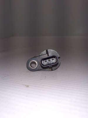 AUDI A6 C8 (2018–2025) Camshaft position sensor 06H906433E - 3