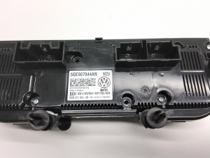 Volkswagen Golf VII (2012–2026) Heater control panel 5GE907044AN - 3