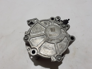 AUDI A6 C8 (2018–2025) Vaakumpump 06N145100G - 2