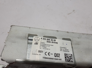 Mercedes Benz S-Class 223 (2020–2026) Aizmugurējā sēdekļa drošības spilvens A2238603500 - 4