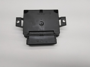 Tesla Model 3 3 (2016–2024) Electric parking brake control module A2469007510 - 3