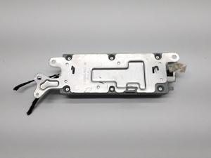 Tesla Model 3 3 (2016–2024) Juhtplokk 107975500D - 2