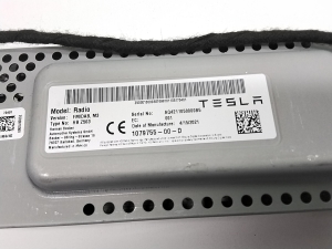Tesla Model 3 3 (2016–2024) Juhtplokk 107975500D - 4