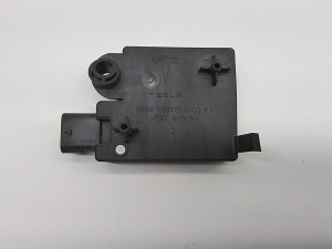 Tesla Model 3 3 (2016–2024) Juhtplokk 109785500E - 4