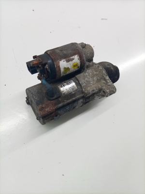 Hyundai Santa Fe (2012–2018) Starter 361002F050 - 2