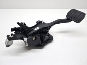 Brake pedal - 9829474380