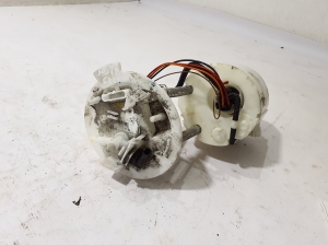 Mercedes Benz S-Class 223 (2020–2026) Kütusepump paagis A2234703301 - 2