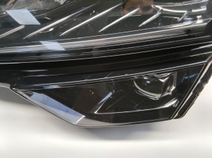 Skoda Karoq (2017–2026) Scheinwerfer vorne 57B941015 - 8