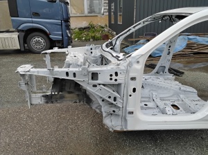 Front quarter panel