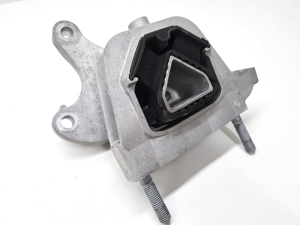 Opel Corsa F (2019–2026) Engine mount 9826551380 - 10