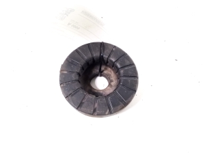Rear spring support - 55334-J5000