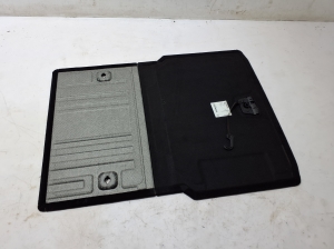 Mercedes Benz S-Class 223 (2020–2026) Pakiruumi vaip A2236803000 - 2