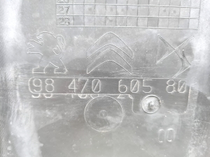 Opel Corsa F (2019–2026) Unterbodenschutz 9847060580 - 4