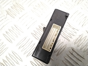 Mazda cx-60 I (2022–2026) Vadības bloks KR9P675U0 - 4