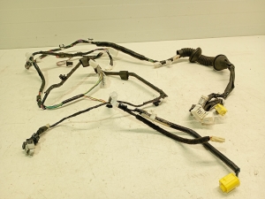 TOYOTA Avensis T27 (2008–2019) Kabelbaum 8215205820A - 4