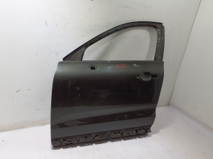 VOLVO XC60 (2017–2026) Esiuks 31479281 - 4