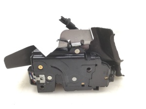 AUDI A4 B6 (2000–2005) Rear side door lock 8E0839349 - 2