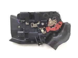 AUDI A4 B6 (2000–2005) Rear side door lock 8E0839349 - 3