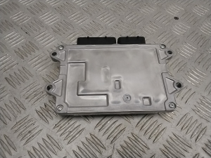 Mazda cx-60 I (2022–2026) Engine control unit MS01186B1 - 3