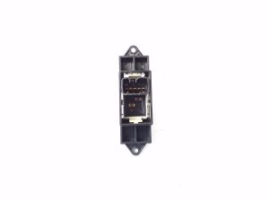 Mitsubishi ASX (2010–2026) Rear side door window switch MR587944 - 2