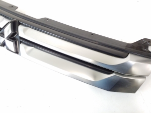 Mitsubishi Outlander (2012–2021) Front grille 7450A959 - 5