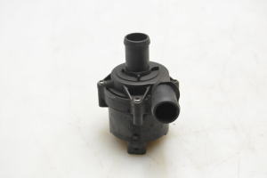 Volkswagen Tiguan (2007–2016) Auxiliary water pump 5Q0965567J - 4