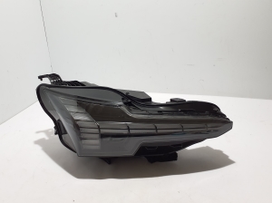 VOLVO EX30 I (2023–2026) Esituli 80000628 - 3