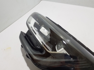 RENAULT Megane IV (2016–2022) Esituli 260601093R - 5