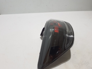 Dacia Sandero III (2021–2026) Eckleuchte hinten 265556596R - 2