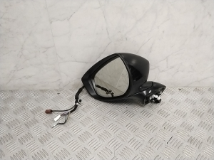   Side mirror and its parts  - E4046181 