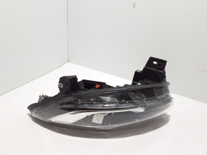 RENAULT Kadjar (2015–2026) Scheinwerfer vorne 260608114R - 3